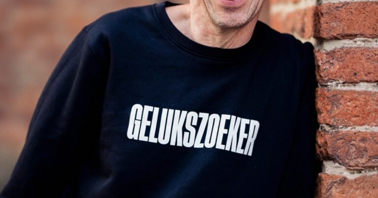 Dolf Jansen met Schaamteloos — muziek in Krabbendijke